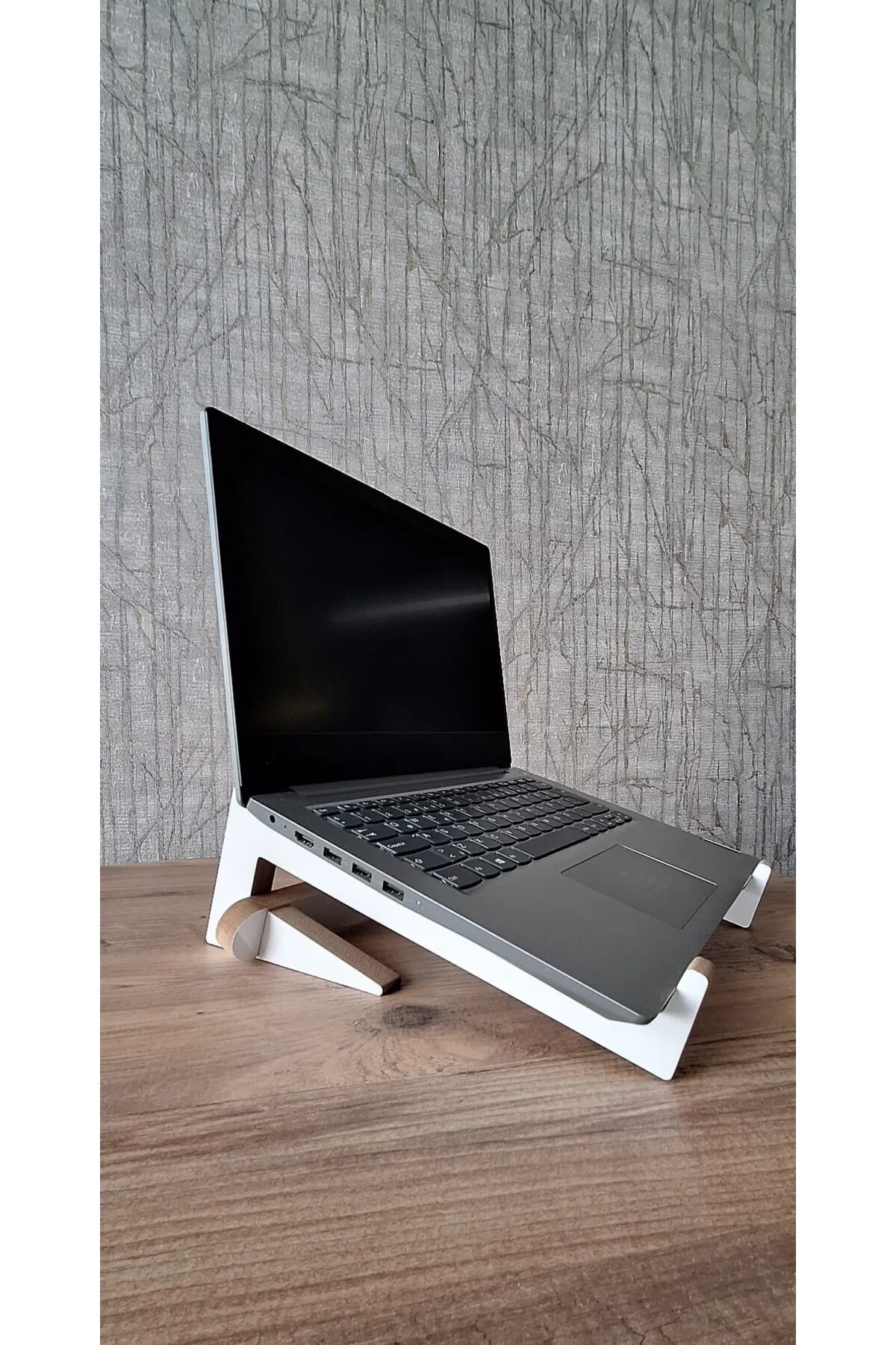 soylu concept Ahşap Laptop Yükseltici Laptop Standı Tüm Modellerle Uyumlu Taşınabilir Notebook Standı MDF