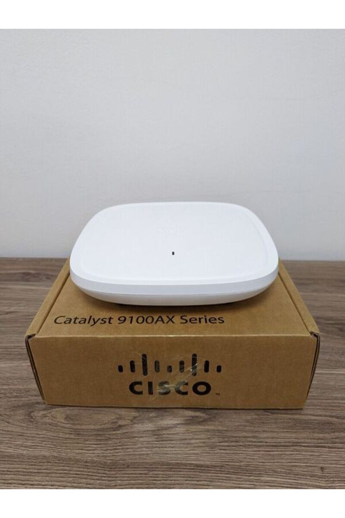 Cisco C9120AX Internal 802.11ax 4x4:4 MIMO;IOT;BT5;mGig;USB;RHL