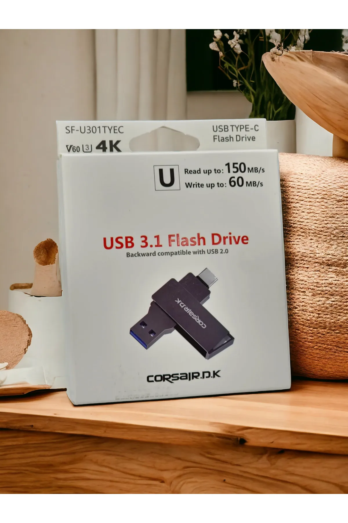 Ferro CORSAIR.DK Çok Yönlü USB 3.1 Type-C Flash Bellek