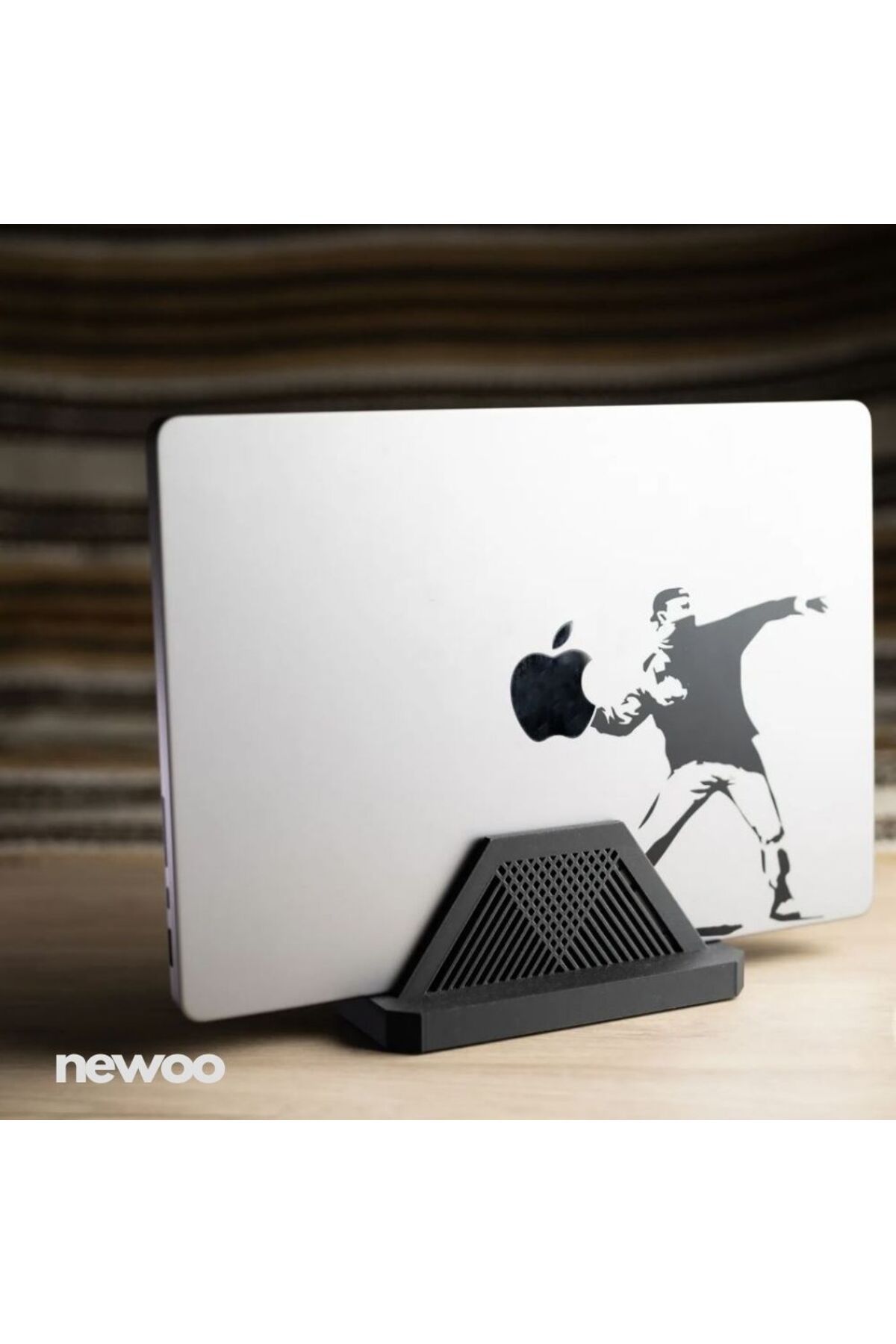 newoodesign Minimalist Dikey Laptop Standı - Az Yer Kaplayan ve Şık Tasarım