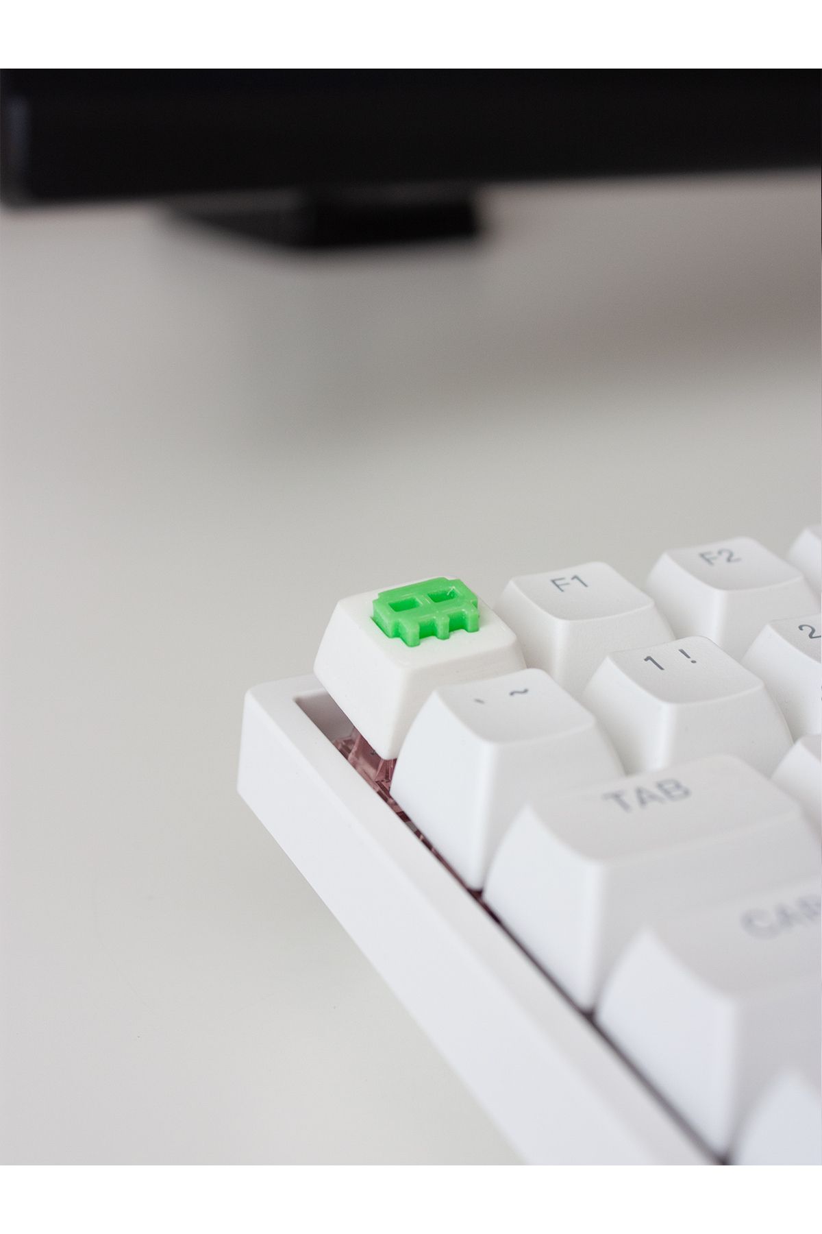 buffed Piksel Alien Mekanik Klavye Tuşu Artisan Keycap Gamer Aksesuar buffed