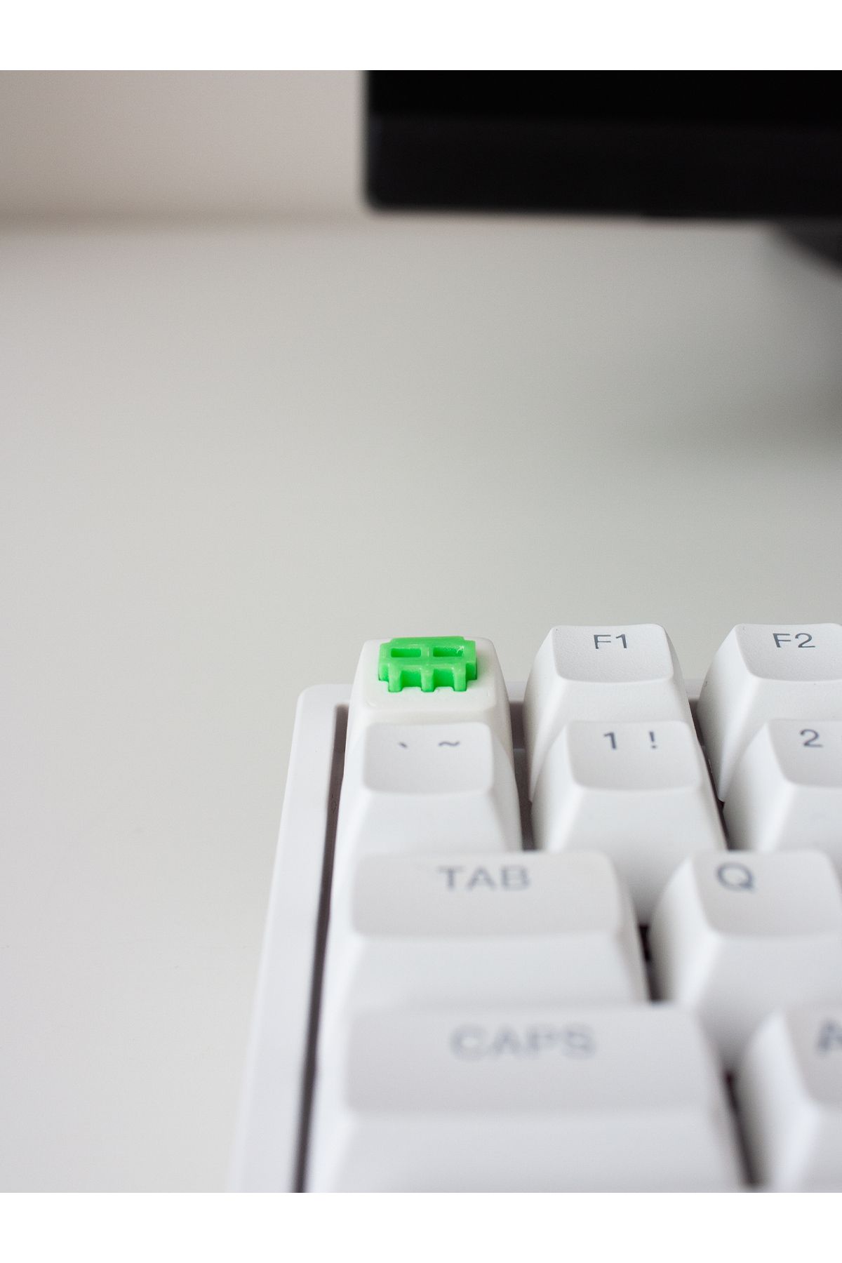 buffed Piksel Alien Mekanik Klavye Tuşu Artisan Keycap Gamer Aksesuar buffed